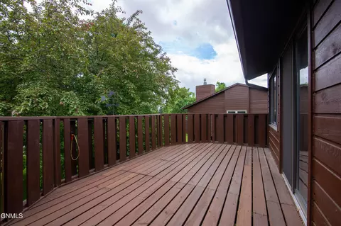 443 E Brandon Dr, Bismarck, ND 58503 photo 40