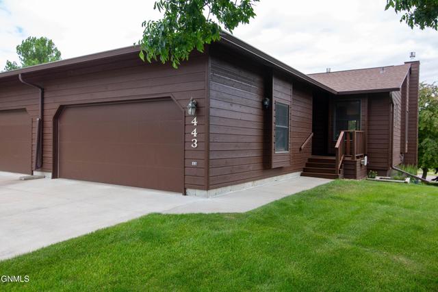 443 E Brandon Dr, Bismarck, ND 58503