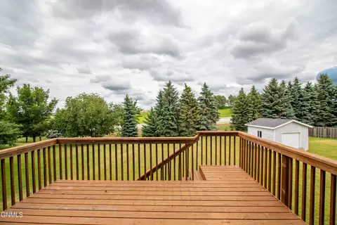 518 Huron Dr, Bismarck, ND 58503 photo 38