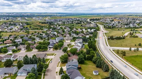 518 Huron Dr, Bismarck, ND 58503 photo 56