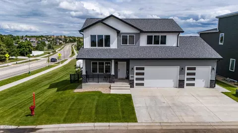 Exterior - 4800 Cornice Loop, Bismarck, ND 58503 photo 5 of 14
