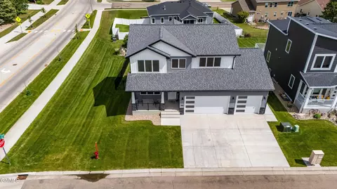 View/Area - 4800 Cornice Loop, Bismarck, ND 58503 photo 1 of 11