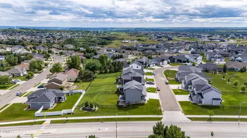 View/Area - 4800 Cornice Loop, Bismarck, ND 58503 photo 10 of 11