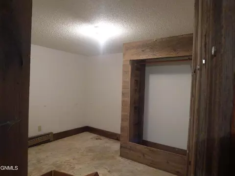 507 Lyon St, Stanton, ND 58571 photo 11