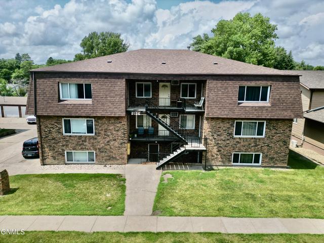 2126 Washington St, Bismarck, ND 58501