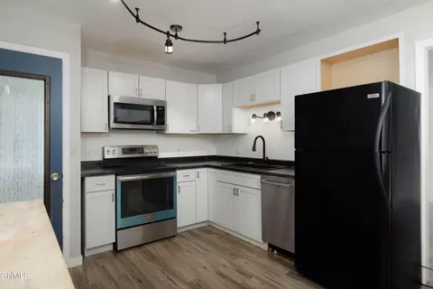 Kitchen - 843 Dell Ave, Dickinson, ND 58601 photo 2 of 4