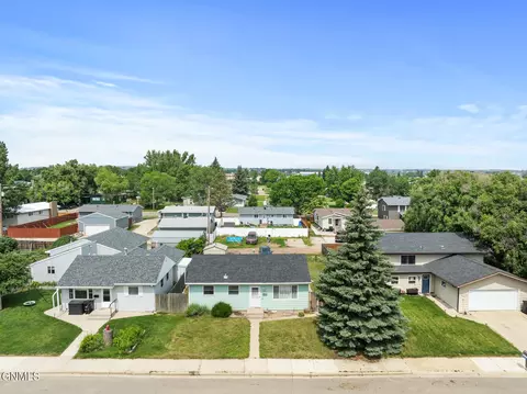 1925 8th Ave W, Williston, ND 58801 photo 8