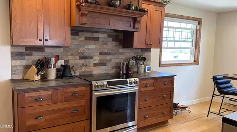 Kitchen - 4848 Highway 85 #LOT 305, Williston, ND 58801 photo 3 of 5