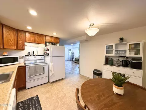 516 University Ave, Williston, ND 58801 photo 5