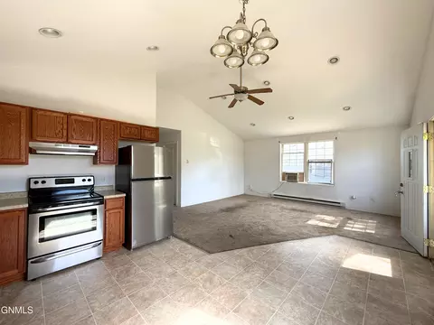 516 University Ave, Williston, ND 58801 photo 14