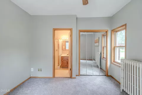 2100 Rosser Ave E, Bismarck, ND 58501 photo 8