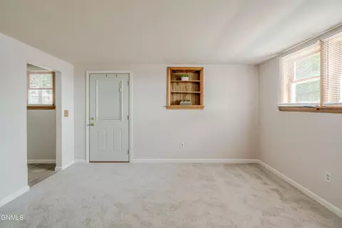 2100 Rosser Ave E, Bismarck, ND 58501 photo 24