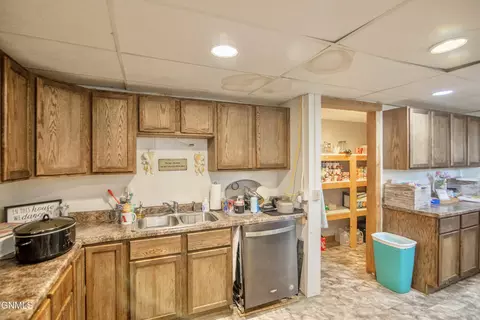 112 Pacific Ave, Mott, ND 58646 photo 29