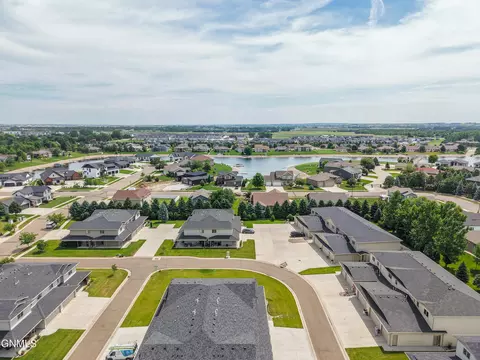 View/Area - 722 Compass Loop, Bismarck, ND 58504 photo 3 of 5