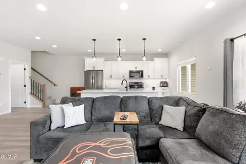 Other - 722 Compass Loop, Bismarck, ND 58504 photo 3 of 6
