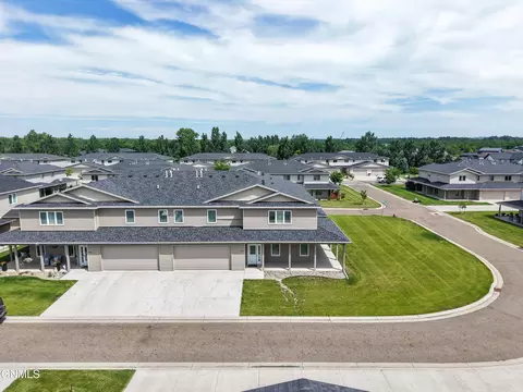 View/Area - 722 Compass Loop, Bismarck, ND 58504 photo 1 of 5