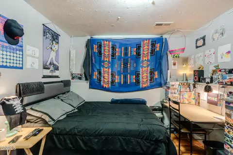 Bedroom - 303 Interstate Ave, Bismarck, ND 58503 photo 6 of 7