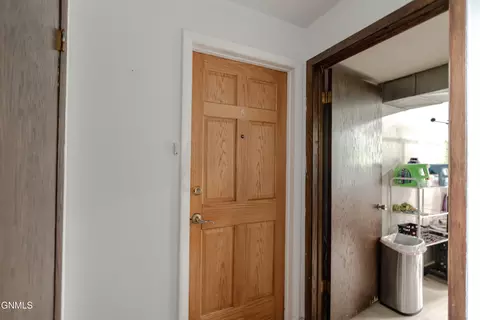 Entry Way - 303 Interstate Ave, Bismarck, ND 58503 photo 1 of 1