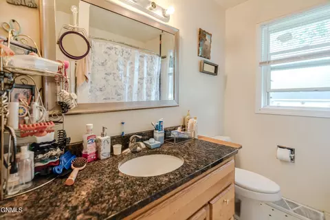 Bath - 303 Interstate Ave, Bismarck, ND 58503 photo 1 of 5
