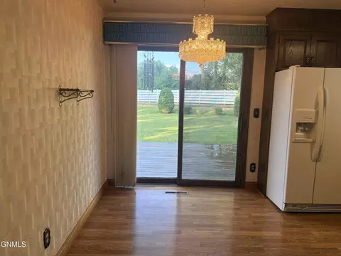 Dining - 2013 Assumption Dr, Bismarck, ND 58501 photo 2 of 2