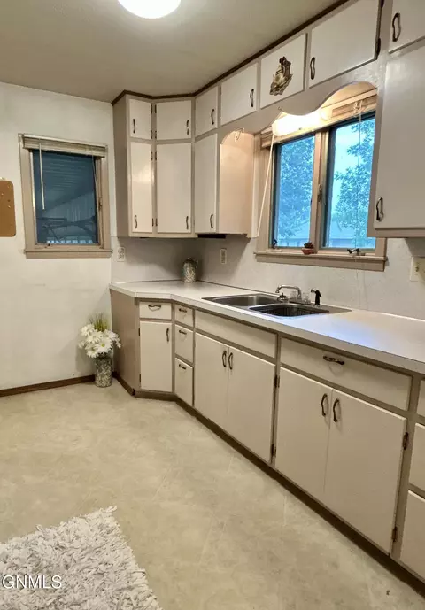 Kitchen - 214 4th Ave E, Turtle Lake, ND 58575 photo 10 of 11