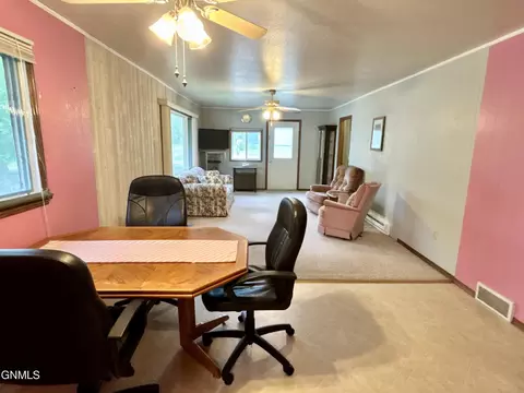 Dining - 214 4th Ave E, Turtle Lake, ND 58575 photo 1 of 6