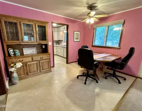 Dining - 214 4th Ave E, Turtle Lake, ND 58575 photo 2 of 6