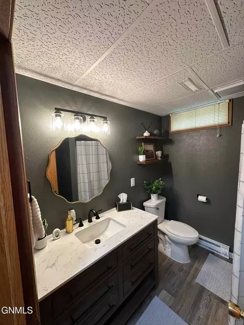 2932 Avenue C E, Bismarck, ND 58501 photo 7
