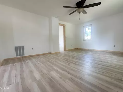 Living - 101 3rd Ave SE, Kulm, ND 58456 photo 2 of 7