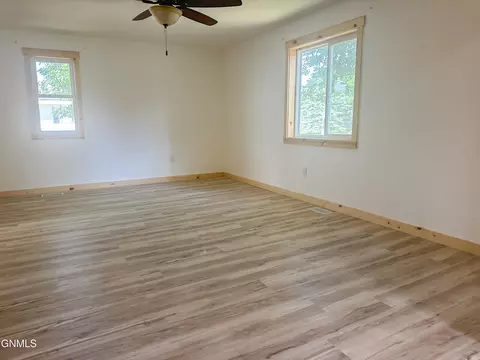 Living - 101 3rd Ave SE, Kulm, ND 58456 photo 6 of 7