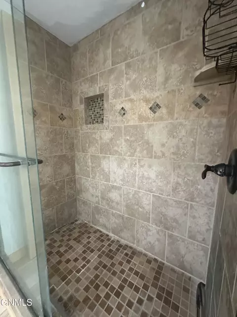 Bath - 101 3rd Ave SE, Kulm, ND 58456 photo 4 of 5