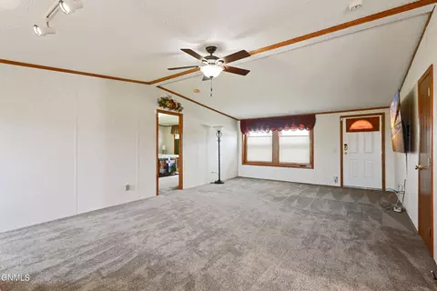 Living - 1509 46th St W, Williston, ND 58801 photo 3 of 3