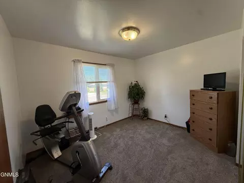 Bedroom - 1839 Ryan Dr, Bismarck, ND 58501 photo 3 of 5