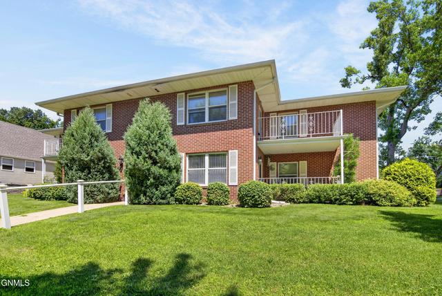 410 3rd St NW, Valley City, ND 58072