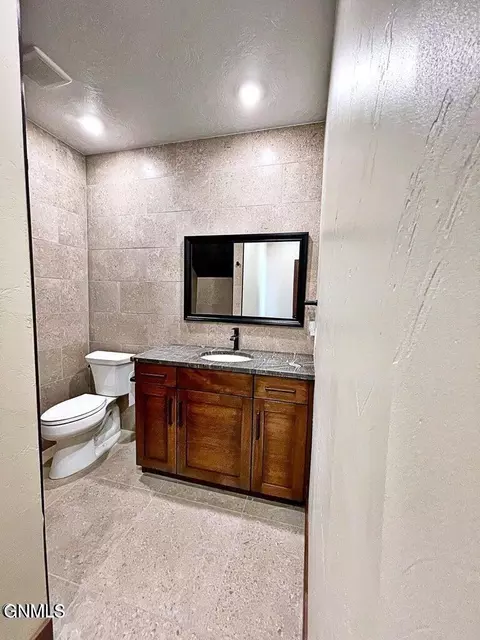 Bath - 14044 48th St NW, Williston, ND 58801 photo 13 of 20