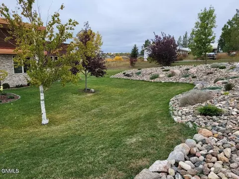 Exterior - 14044 48th St NW, Williston, ND 58801 photo 8 of 11