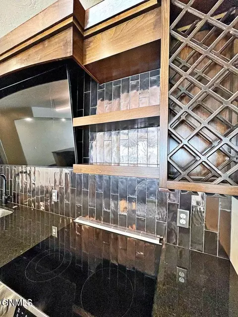 Kitchen - 14044 48th St NW, Williston, ND 58801 photo 11 of 11