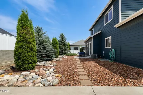 2706 25th St W, Williston, ND 58801 photo 40