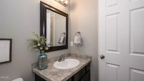 1313 Bayview Ct, Bismarck, ND 58504 photo 26
