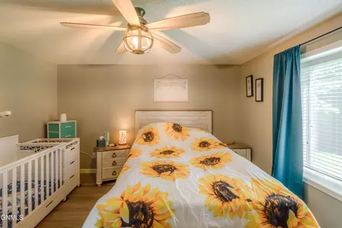Bedroom - 103 Edmonton Dr, Bismarck, ND 58503 photo 9 of 9