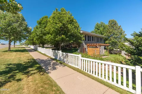 Other - 103 Edmonton Dr, Bismarck, ND 58503 photo 29 of 31