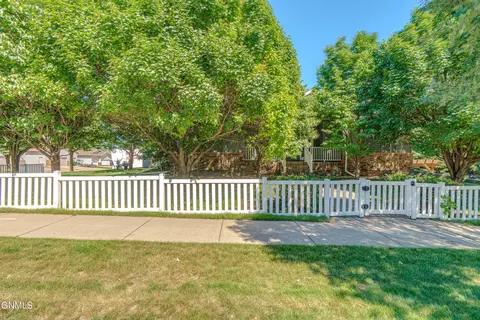 Other - 103 Edmonton Dr, Bismarck, ND 58503 photo 27 of 31