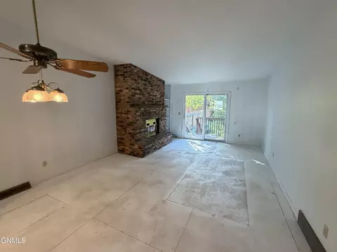 555 Marilyn Dr, Mandan, ND 58554 photo 7