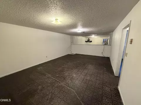 555 Marilyn Dr, Mandan, ND 58554 photo 18