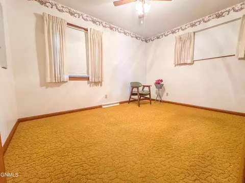 Bedroom - 2124 D Ave E, Bismarck, ND 58501 photo 3 of 3