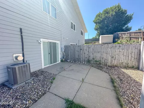 Exterior - 3281 Capitol Ave E, Bismarck, ND 58501 photo 10 of 10
