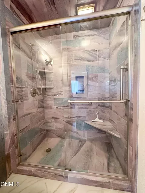 Bath - 3281 Capitol Ave E, Bismarck, ND 58501 photo 1 of 5