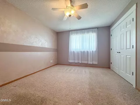 Bedroom - 3281 Capitol Ave E, Bismarck, ND 58501 photo 6 of 7