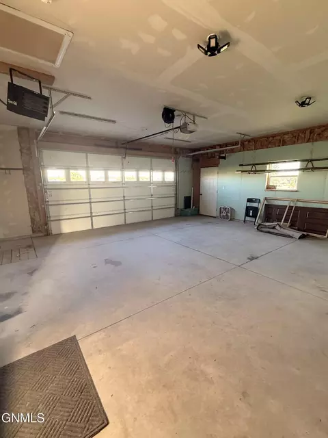 5475 Nicholas Ave, Williston, ND 58801 photo 22