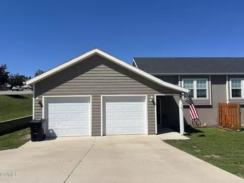 202 24th Ave NE, Watford City, ND 58854